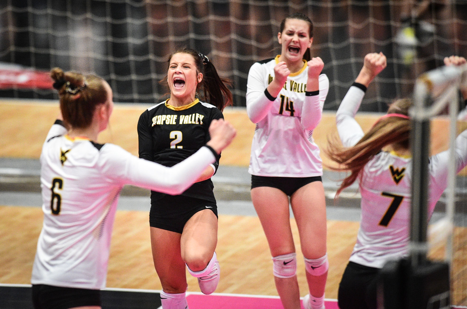 111419ho-Wapsie-Holy-Trinity-4